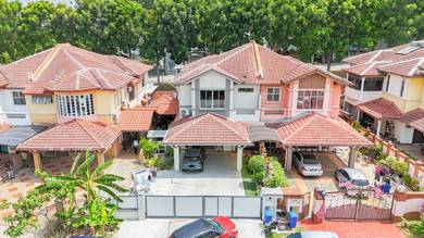 RENOVATED 2 Storey Semi D Jalan Plumbum Seksyen 7 Shah Alam