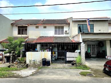 [RENO 4R3B]Double Storey Terrace Taman Impian Ehsan Balakong Selangor