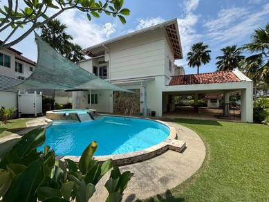 Beautiful Huge Corner Bungalow Kota Damansara