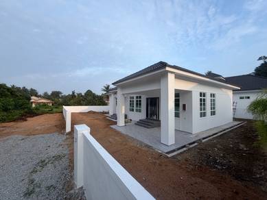 Rumah Banglo Luas di Ketereh siap
