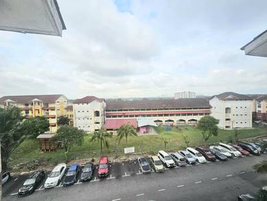Seri Alam Flat / Full renovation / move in condition / Full loan unit