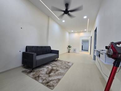 Ujong Pasir Renovated Single Storey House GH Semabok Furnished Mmc