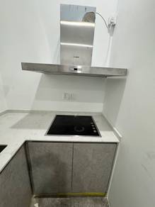 (no window) old Klang road verve suites room for rent
