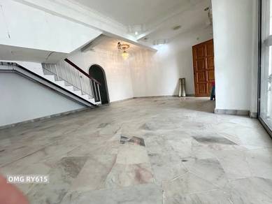 Taman Desawan Klang Double Storey House 20x70 Fully Extended For Sale