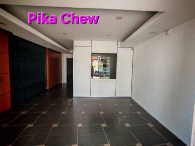 BEST BUY 3 Sty Shop Office 4050sf Good ROI Butterworth Commercial Hub
