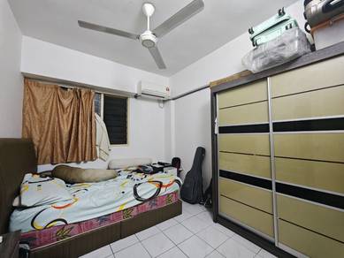 Puteri Court in Taman Putra Ampang Near Hospital Ampang
