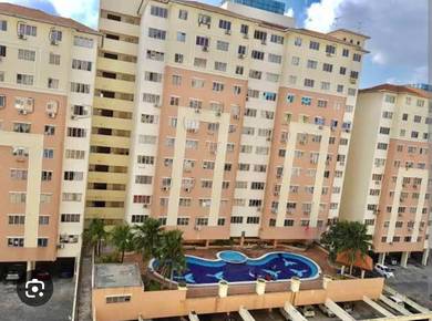 Puchong Taman Kinrara , Suria Kinrara apartment - End Nov onwards