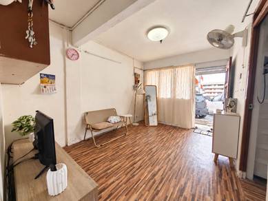 Flat Taman Ungku Tun Aminah-1