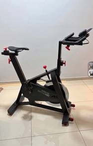 Domyos Biking 500 Exercise Bike (Indoor)
