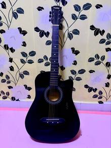 Mukita Guitar