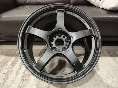 AME Tracer GT-V (Made in Japan) 18x9.5jj Et22