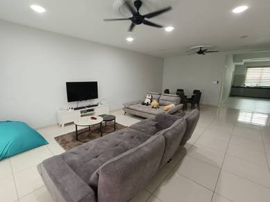 Hijayu 1A Castora Furnished Unit 2 Storey Terraced Sendayan For Rent!!