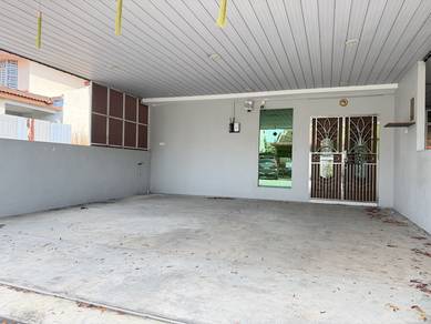 Single Storey Terrace House with extra land