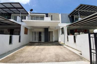 Country Villa Double Storey Terrace Gated & Guarded