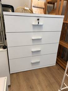 chest of drawer