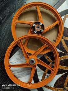 Honda dash 125 Fi original rim 