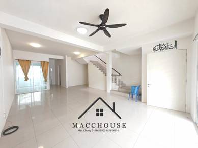 2 Storey House For Rent with Swimming Pool @ Nadayu 92 Kajang