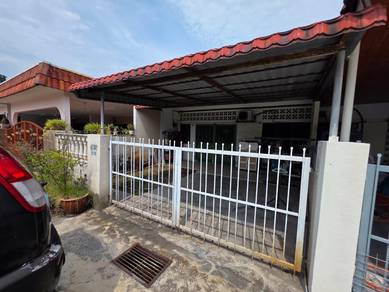 Rumah Untuk Dijual di Taman Muhibbah, Port Dickson – Lokasi Cantik