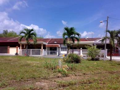 Single Room Perempuan Berhampiran Tesco Lotus's Bahau