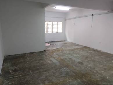 Shah Alam Section 13 shopoffice for Rent RM1500