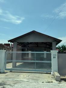 1-storey-Terraced-House-for-rent-Tanjong-Karang-Selangor