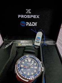 Seiko Prospex PADI Kinetic GMT Diver 200M S.E