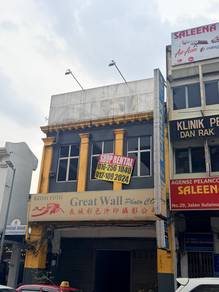 hot location depan metro plaza
