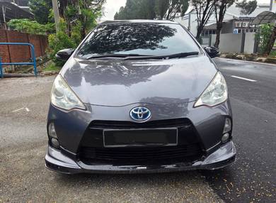 2012 Toyota PRIUS C 1.5 (HYBRID) NHP10R (A)