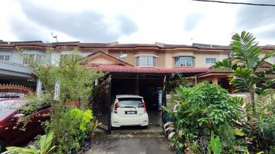Double Storey Terrace, Taman Oakland, Seremban