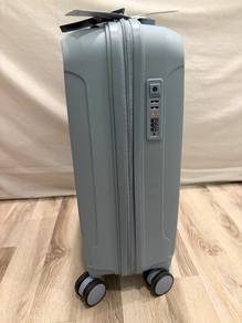 Barry Smith 20” PP Hardcase Luggage