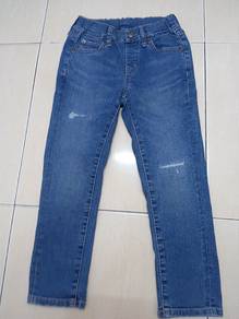 Uniqlo Kids 110 (4-5Y)