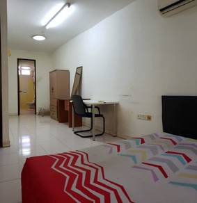 Single Male Bedroom to Rent at Cyberia SmartHome,TownVilla (near MMU)