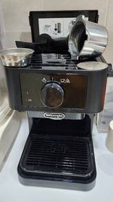 De'Longhi Stilosa Pump Espresso Machine