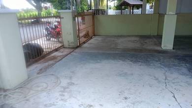 Facing open - Semi-D 1 tingkat - rumah luas