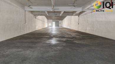feature ad TERRACE FACTORY built up area : 33.6 ft × 200 ft