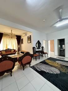 Adelia 1, Kajang