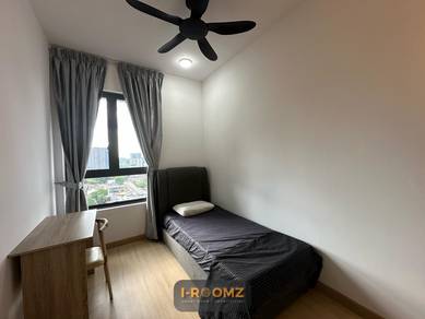 Junior Room Low Deposit Near Mrt Furnished Move In Kuchai Sentral New