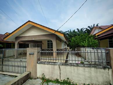 Rumah Semi D Taman Sejati 2