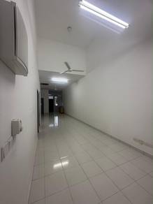 Rent / Jalan  Murai @ Bandar Putra / - ⁠4Bed 2Bath - ⁠Single Storey Te