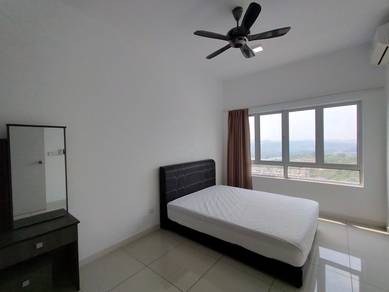 Savanna Executive Suite 956sf Newly painted fully furnished Bangi