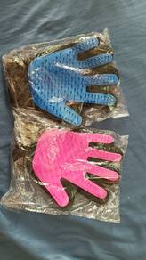 Cat Grooming Gloves Blue Pink Brand New