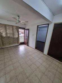 Flat Taman Ungku Tun Aminah-2