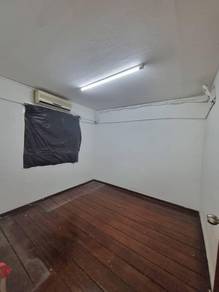 Flat Taman Ungku Tun Aminah-3