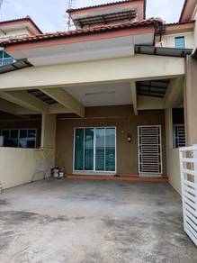 A middle room to rent