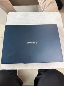 laptop Lenovo IdeaPad Slim 3 15IRH10