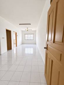 Vista impiana | seri Kembangan | partly furnished | ready move in