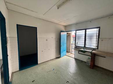 Flat PKNS Seksyen 24 Shah Alam-2