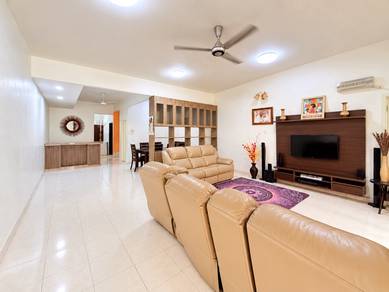 2 Storey Terrace 20x70 4R 3B Bandar Nusaputra Gated Guarded