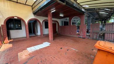FACING OPEN❗️10 KAKI Extra Tanah 2.5 Storey Seksyen 11 Shah Alam