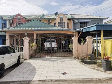 Double Storey Taman Flamigo For Sale